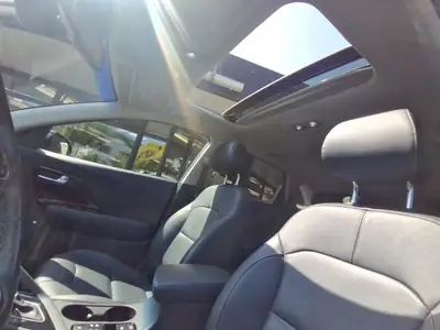 Kia Niro 1.6 GDi Hybrid Style — SUV écologique, entretien impeccable, 80'600 km — Miniature 10