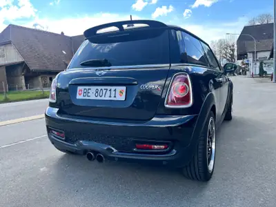 MINI Cooper S R56 — Sportive compacte 184 ch, design iconique et sans accident — fianco