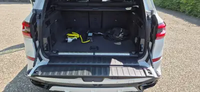 BMW X5 45e xDrive M Sport — SUV hybride rechargeable, 61 200 km, état impeccable — Thumbnail 11