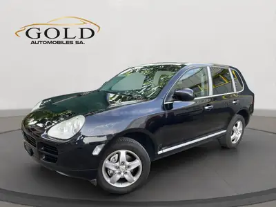 Porsche Cayenne 2005 — SUV légendaire, entretien exemplaire, sans accident — exterior view