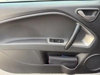 Alfa Romeo MiTo 0.9 TwinAir Turbo — Citadine italienne économique, 58'100 km seulement — Thumbnail 12