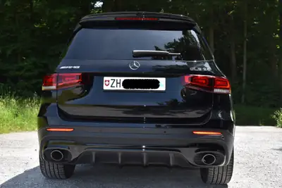 Mercedes-Benz GLB 35 AMG — SUV 7 places sportif, 306 ch et toit panoramique — Thumbnail 7