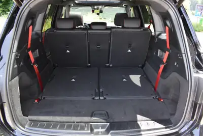 Mercedes-Benz GLB 35 AMG — SUV 7 places sportif, 306 ch et toit panoramique — Thumbnail 21