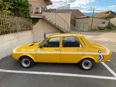 Renault R12 Gordini R 1973 — Légende française au charme rétro, 96'000 km — intérieur