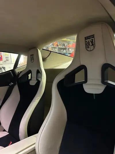 ARTEGA GT 3.6 V6 DSG — Coupé sportif allemand, 300 ch et design exclusif — Miniature 10