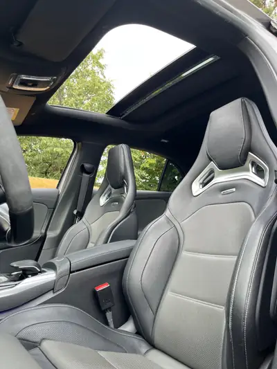 Mercedes-AMG A 45 S 4Matic+ — 422 ch, Haute Performance compacte suivie Mercedes — Miniatur 7