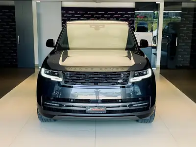 Land Rover Range Rover P530 — SUV prestige V8 530 ch, état impeccable — côté