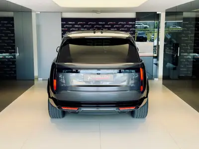 Land Rover Range Rover P530 — SUV prestige V8 530 ch, état impeccable — Miniature 8