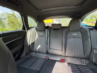Audi RS6 Performance — Break haute performance 630 ch, faible kilométrage, équipement complet — Miniatur 9