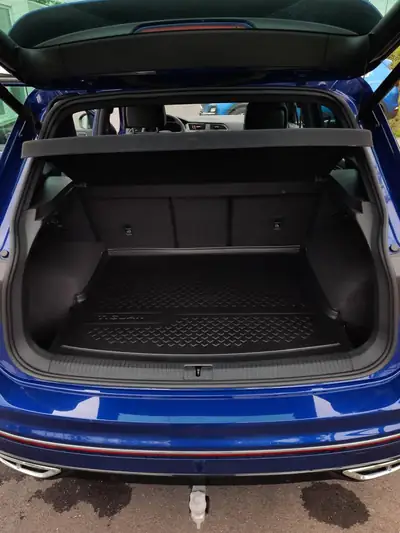 VW Tiguan 2.0 TDI R-Line 4Motion — SUV robuste, 200 ch et transmission intégrale — Miniatur 10