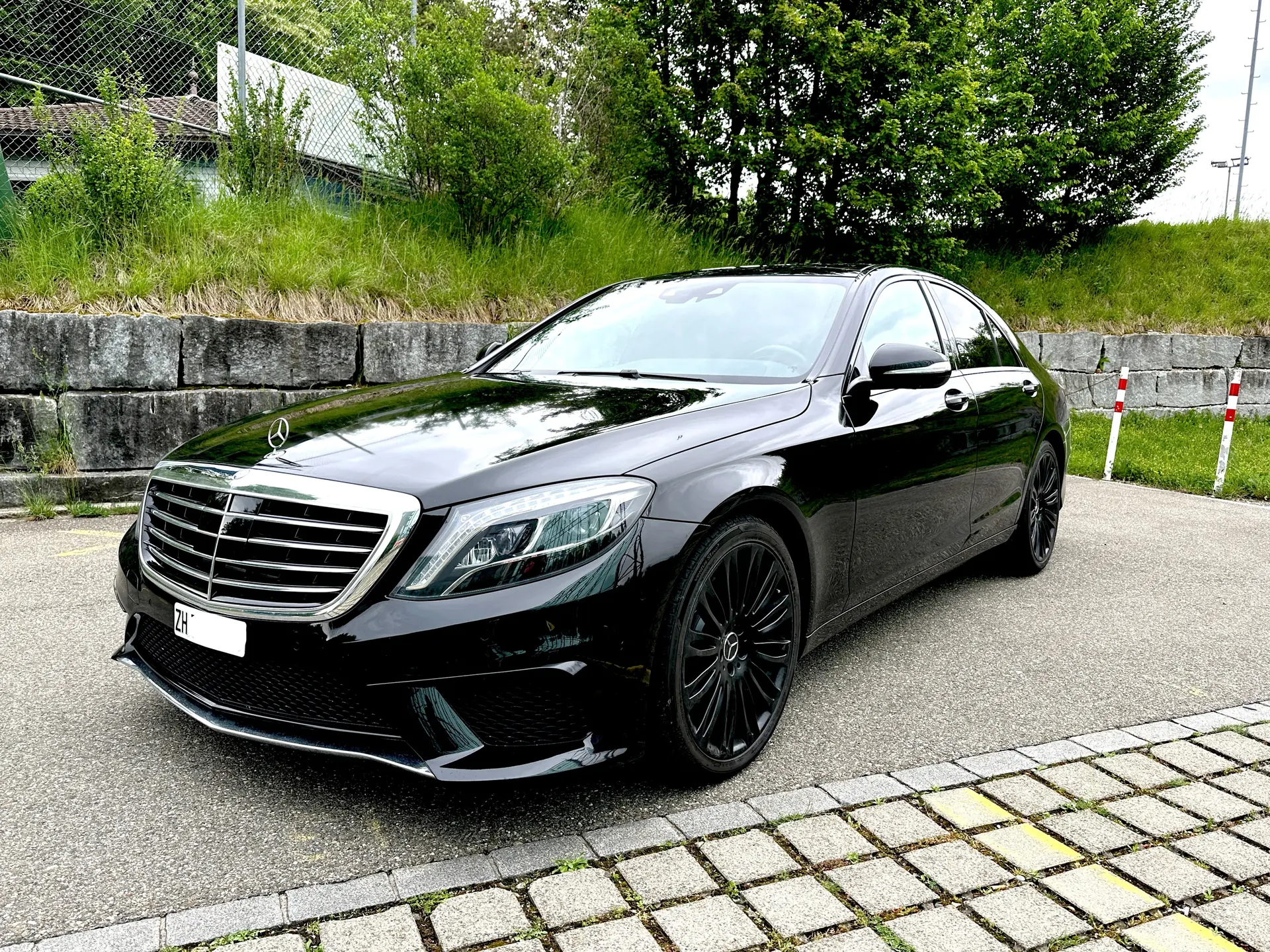 Mercedes-Benz S 350 d 4Matic — Berline de prestige, moteur diesel performant, équipement premium — vue extérieure