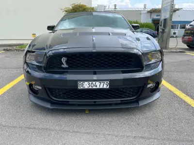 Ford Mustang Shelby GT 500 SVT — Muscle car légendaire, 548 ch cabriolet — interni