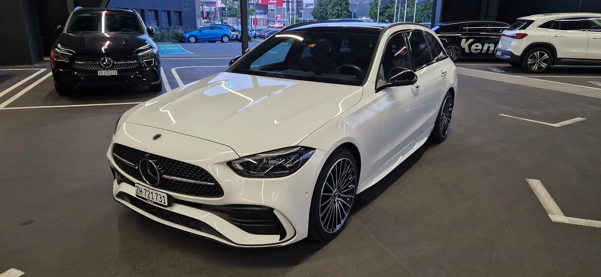 Mercedes-Benz C 220 d 4Matic Swiss Star — Break diesel hybride, 44'000 km seulement — vista esterna