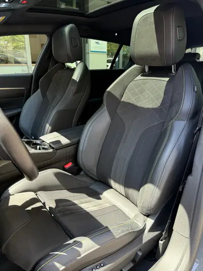Peugeot 508 SW Hybrid4 360 e — Break hybride rechargeable, 31 000 km seulement — Miniature 10