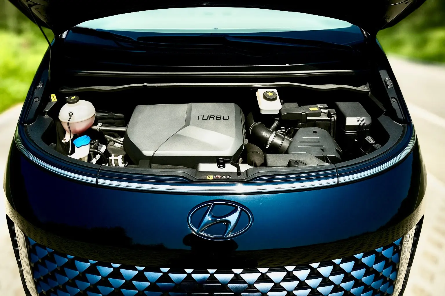 Hyundai Staria 2022 occasion Adliswil — 3