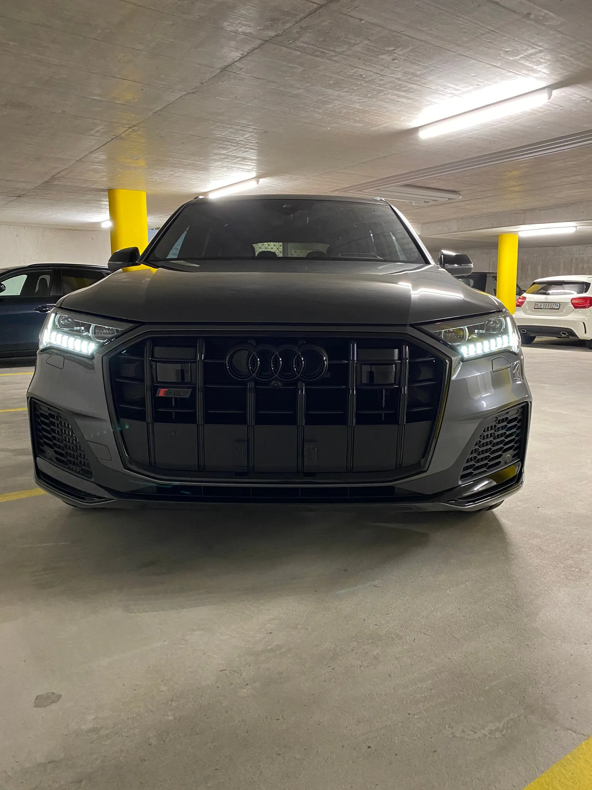 Audi SQ7 4.0 TDI quattro — SUV premium 7 places, 435 ch et faible kilométrage — Außenansicht