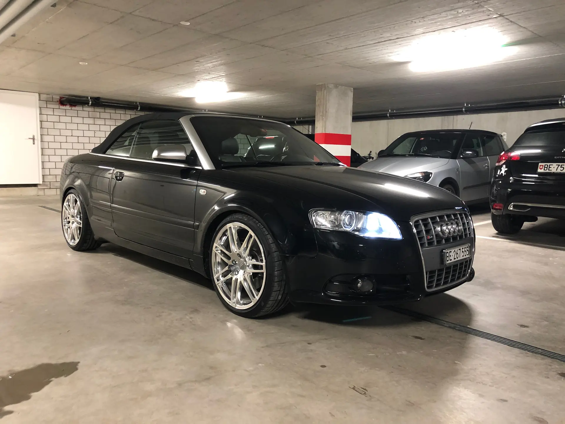Audi A4 Cabriolet 2.0T FSI — Décapotable sportive, entretien premium récent — vista esterna