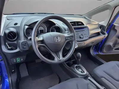Honda Jazz 1.3i Hybrid Comfort CVT — Citadine économe et fiable, sans accident — Thumbnail 10