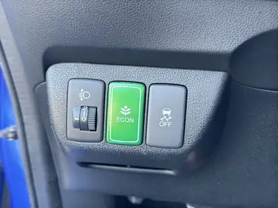 Honda Jazz 1.3i Hybrid Comfort CVT — Citadine économe et fiable, sans accident — Thumbnail 22