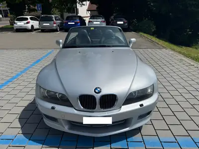 BMW Z3 3.0i Roadster 2001 — Cabriolet sportif essence, 231 ch et transmission manuelle — Detail