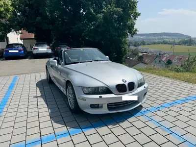 BMW Z3 3.0i Roadster 2001 — Cabriolet sportif essence, 231 ch et transmission manuelle — Innenraum