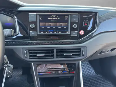 VW Polo 1.0 TSI Life DSG — Citadine dynamique, faible kilométrage, équipée — Thumbnail 15