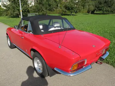 FIAT 124 Spider Sport — Cabriolet rétro 1974, 100 ch, sans accident — Miniature 17