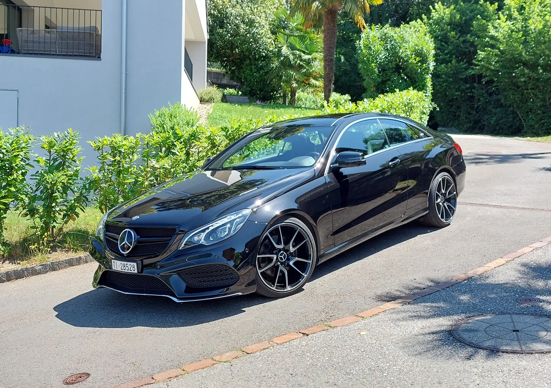 Mercedes-Benz Classe E 2014 occasion Lugano — 1