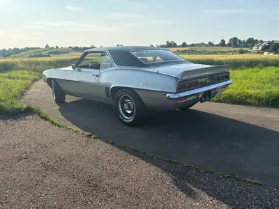 Chevrolet Camaro SS 350 1969 — Muscle car légendaire, moteur d'origine confirmé — arrière