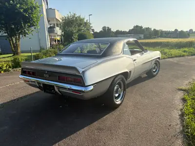 Chevrolet Camaro SS 350 1969 — Muscle car légendaire, moteur d'origine confirmé — tableau de bord