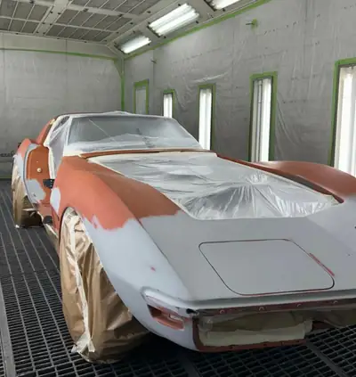 Chevrolet Corvette C3 1972 — Légende américaine, 72'000 km, orange métallisé — Miniatura 13