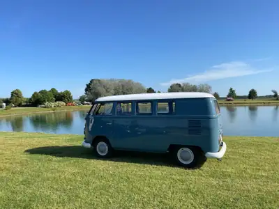 VW T1 Bulli Combi 1966 — Légende allemande d'époque, ex-armée suisse, 9000 km — Miniature 15