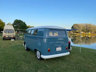 VW T1 Bulli Combi 1966 — Légende allemande d'époque, ex-armée suisse, 9000 km — Miniature 18