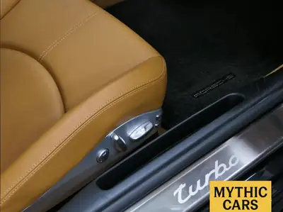 Porsche 911 Turbo Type 997 — Légendaire bi-turbo 480 ch, kilométrage préservé — Miniature 19