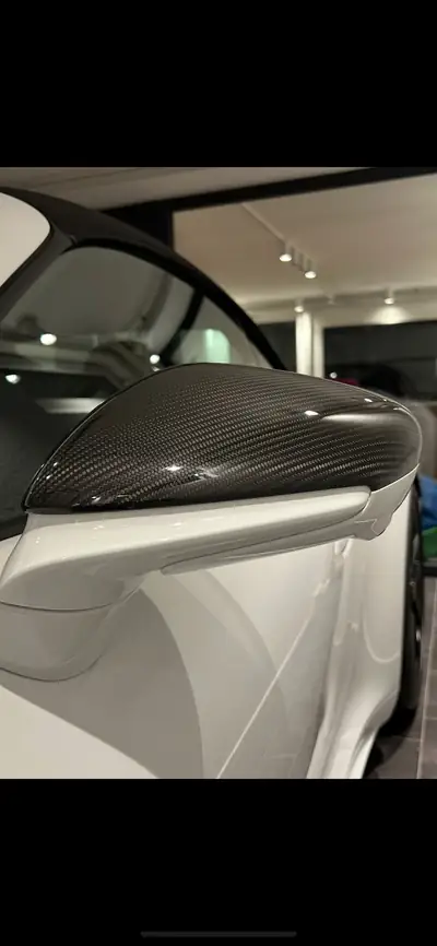 Porsche 911 Carrera 4 GTS Cabrio — Roadster haute performance, 541 ch, quasi neuf — Thumbnail 12