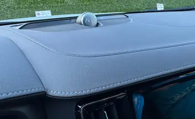 Volvo V90 T8 eAWD Plug-in Hybrid — Luxe scandinave et motorisation écologique — Miniatur 7