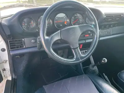 Porsche 911 Carrera 1986 — Coupé sportif mythique, 256'000 km, sans accident — Miniatur 8