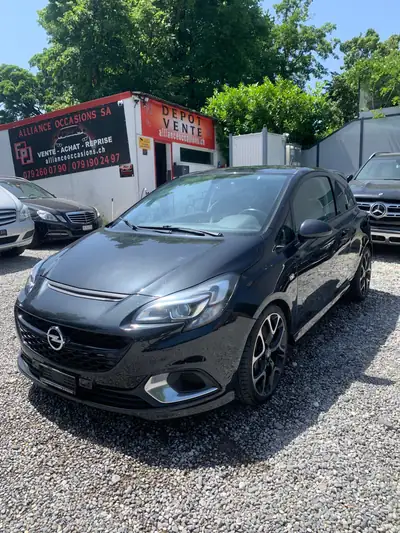 Opel Corsa 1.6 Turbo OPC — Sportive compacte, 207 ch et boîte manuelle — arrière