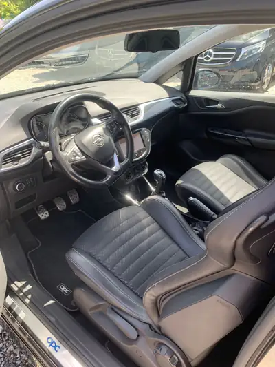 Opel Corsa 1.6 Turbo OPC — Sportive compacte, 207 ch et boîte manuelle — Miniature 7