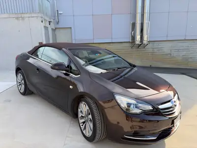 Opel Cascada 1.4i 16V Cosmo — Cabriolet élégant, entretien impeccable, état concours — Seitenansicht