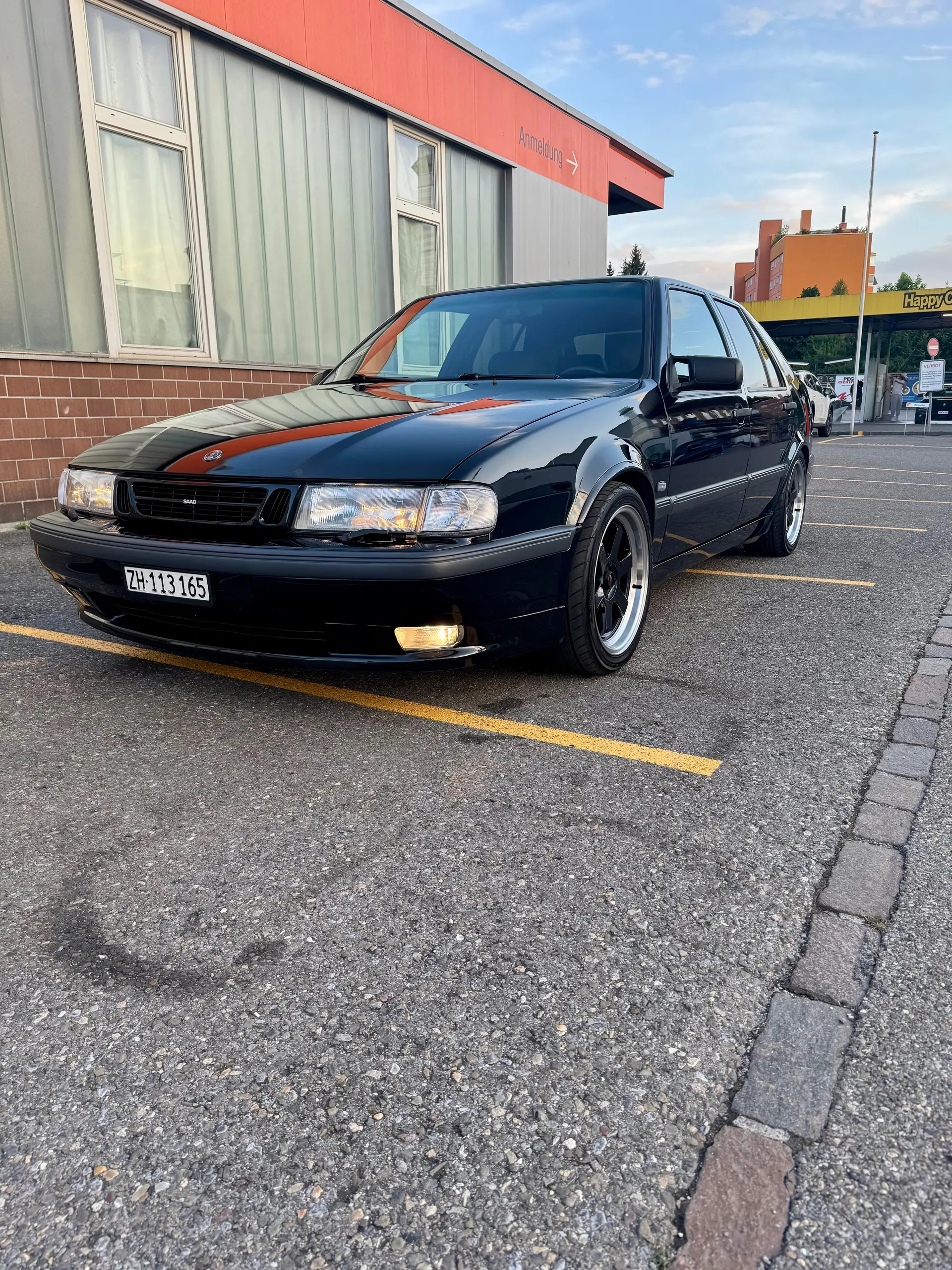 SAAB 9000 Aero 2.3 Turbo 16 Hirsch Performance — Berline de caractère, 225 ch affûtés — vue extérieure