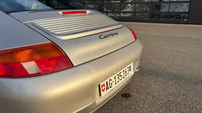 Porsche 911 3.4 Carrera 1997 — Icône sportive, 300 ch purs et service récent — Miniature 9