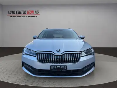 Skoda Superb Combi 2.0 TDi Ambition 4x4 — Break premium, 200 ch et transmission DSG — vue extérieure