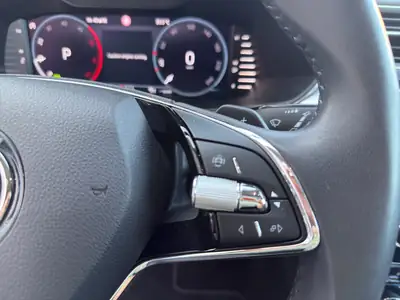 Skoda Superb Combi 2.0 TDi Ambition 4x4 — Break premium, 200 ch et transmission DSG — Miniature 25