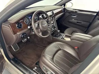 Bentley Mulsanne 2013 — Berline de prestige britannique, état impeccable — dashboard