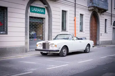 Rolls-Royce Corniche 1981 — Cabriolet de prestige, véhicule vétéran authentique — dettaglio