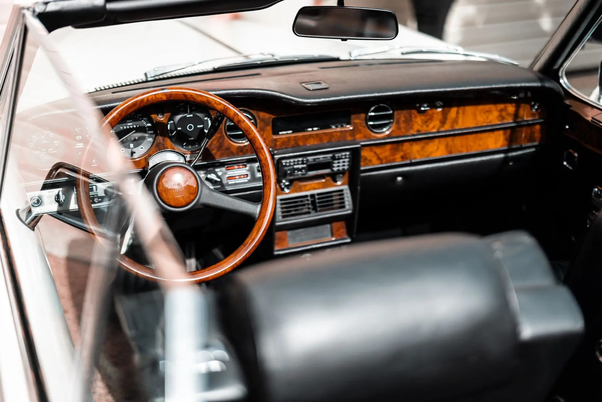Rolls-Royce Corniche 1981 occasion Zurich — 5
