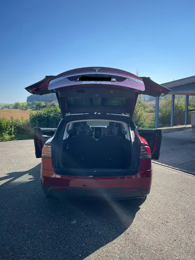 Tesla Model X P90D Signature — SUV électrique 772 ch, essence du luxe haute performance — Miniature 14