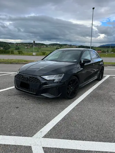 Audi A3 Sportback 35 TFSI S line — Sportive élégante, 135'000 km, sans sinistre — vue extérieure