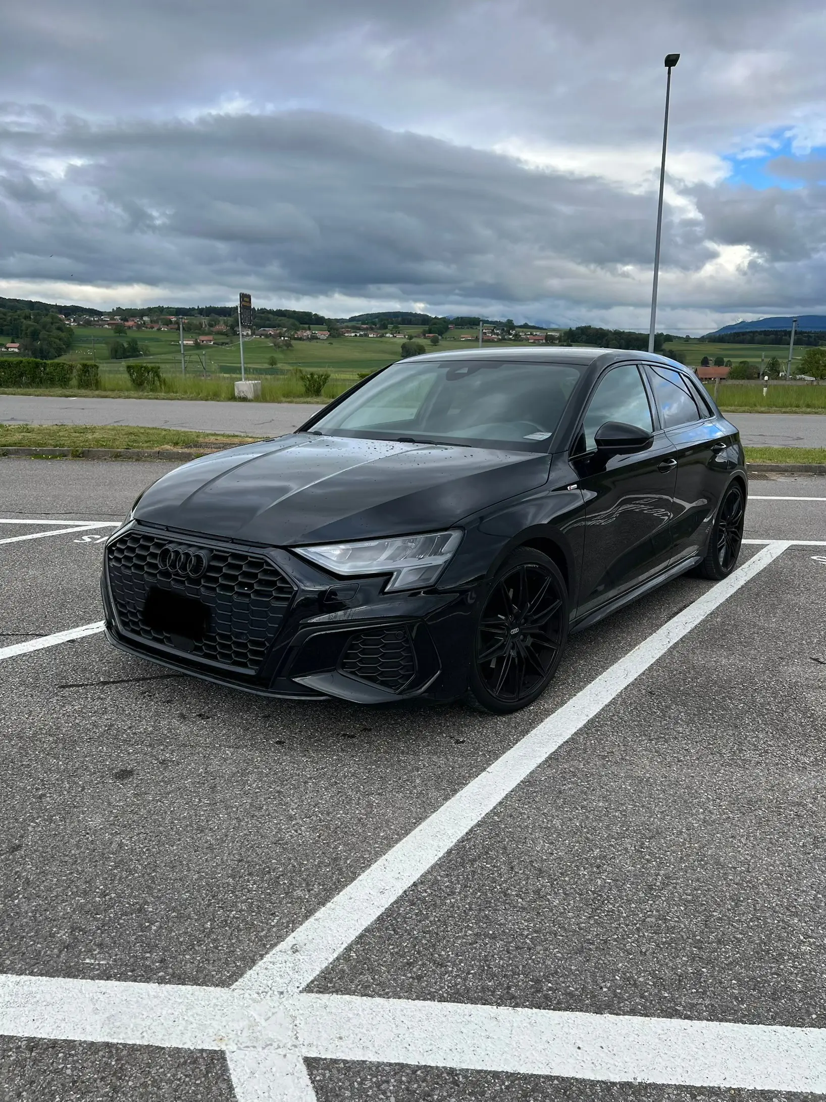 Audi A3 Sportback 35 TFSI S line — Sportive élégante, 135'000 km, sans sinistre
